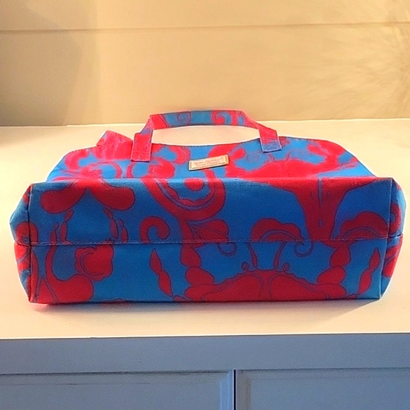 2 for $10. Lilly Pulitzer Tote Bag Estee Lauder - Picture 5 of 5